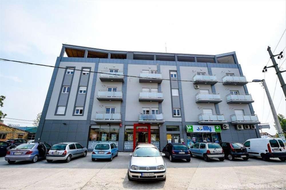 Ferienwohnung Apartmens Natali Belgrad Exterior foto